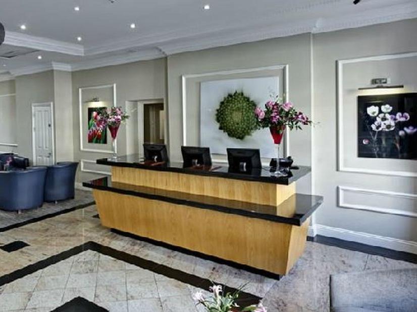 Grange Beauchamp 4* London